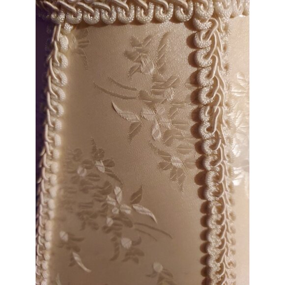 Cream Boudoir Lamp Shade with Tassel Bottom Frindge1960's 7 Inches Tall - Picture 4 of 16